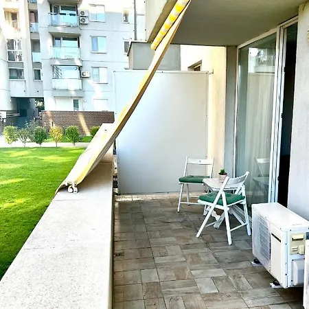 Apartament Wood Story - Modern 1br Near Center With Parking Bukareszt