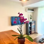 Wood Story - Modern 1br Near Center With Parking Apartamento