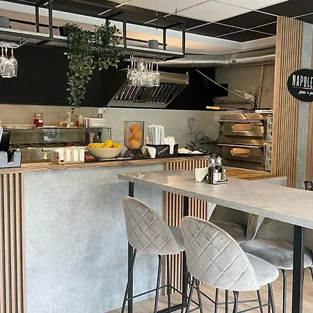 Wood Story - Modern 1br Near Center With Parking Apartment Bucharest