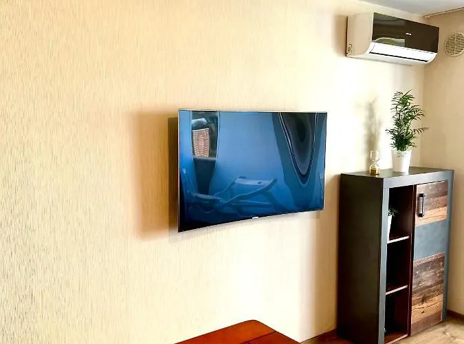 Apartament Wood Story - Modern 1br Near Center With Parking