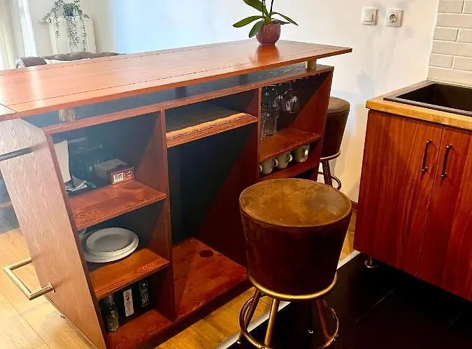 Wood Story - Modern 1br Near Center With Parking * Bucureşti