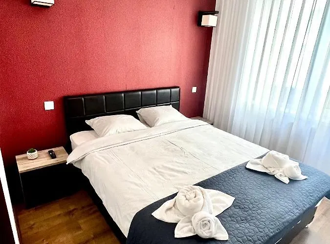 Lejlighed Wood Story - Modern 1br Near Center With Parking Bukarest