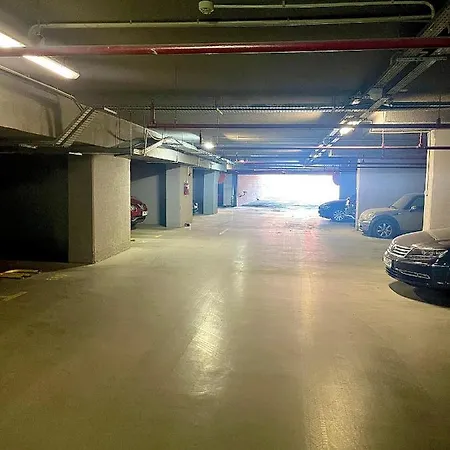 Wood Story - Modern 1br Near Center With Parking Bukarest