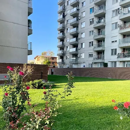Wood Story - Modern 1br Near Center With Parking